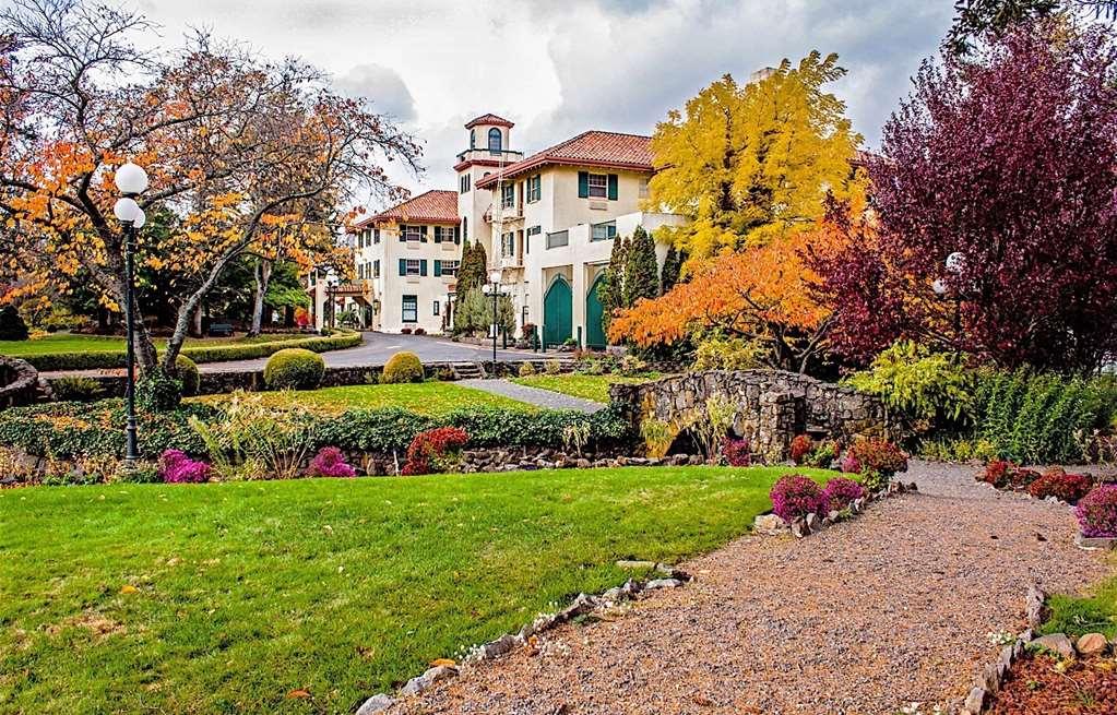 Columbia Gorge Hotel & Spa Hood River Exterior photo
